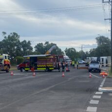 Truck rollover closes Newell Highway