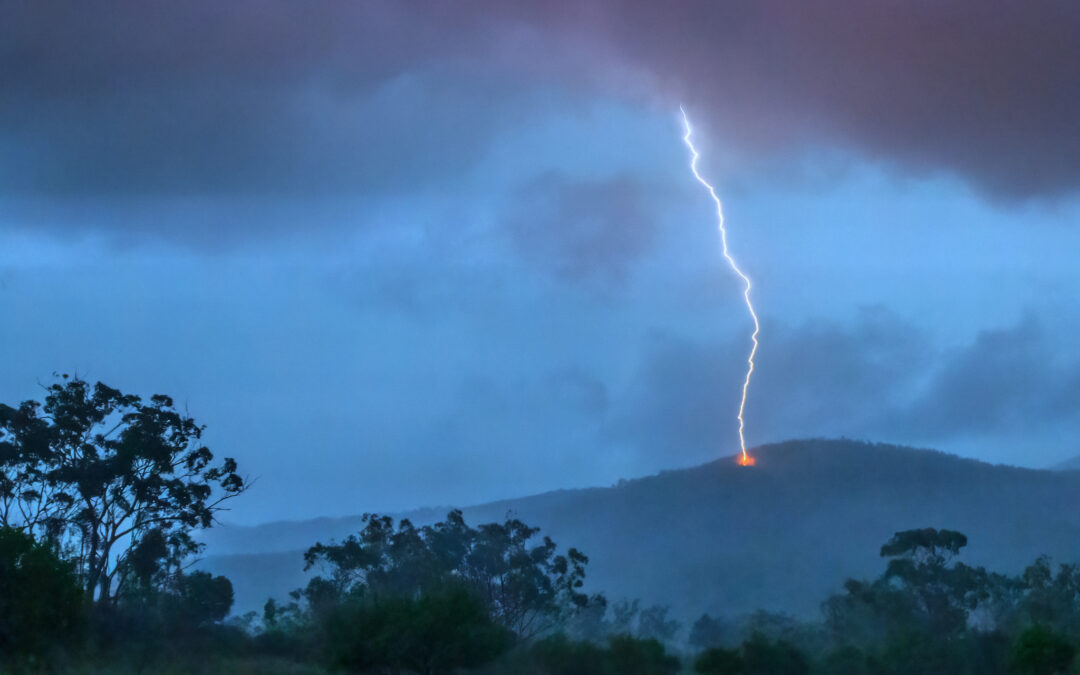 Thunderstorm image is a real cracker!