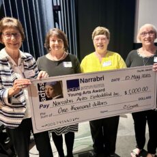 ADFAS donation to Narrabri Arts Eisteddfod