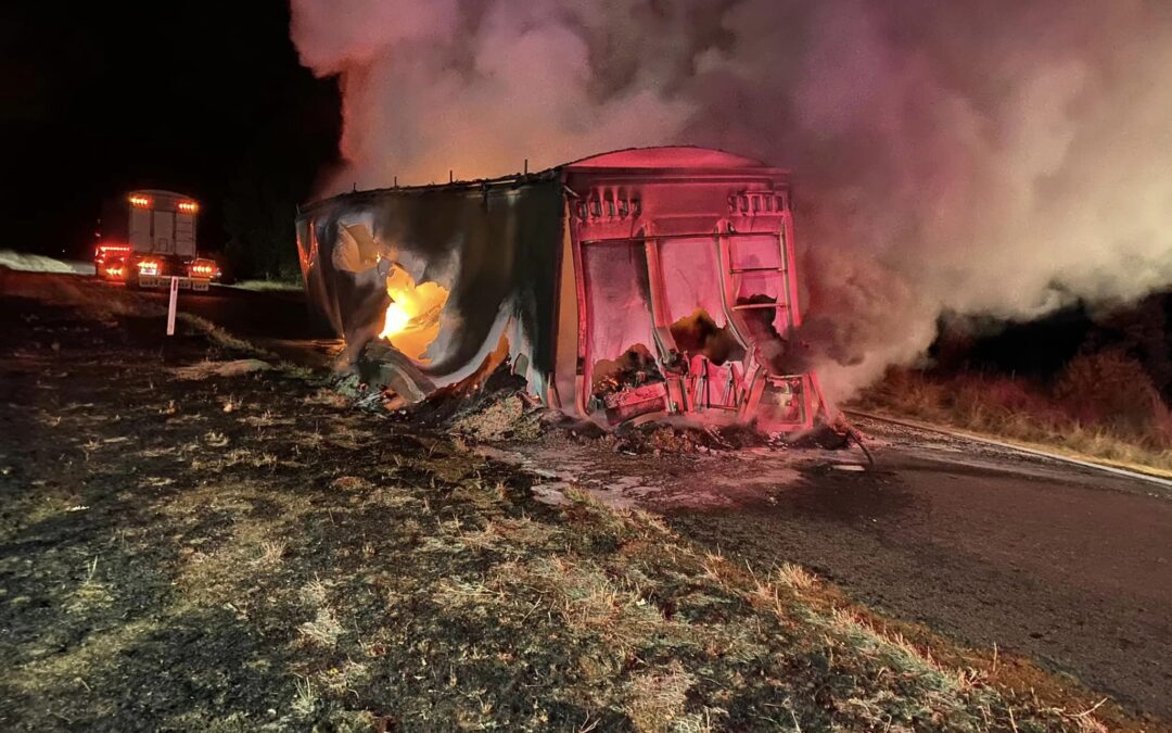 Wee Waa crews respond to truck fire near Pilliga