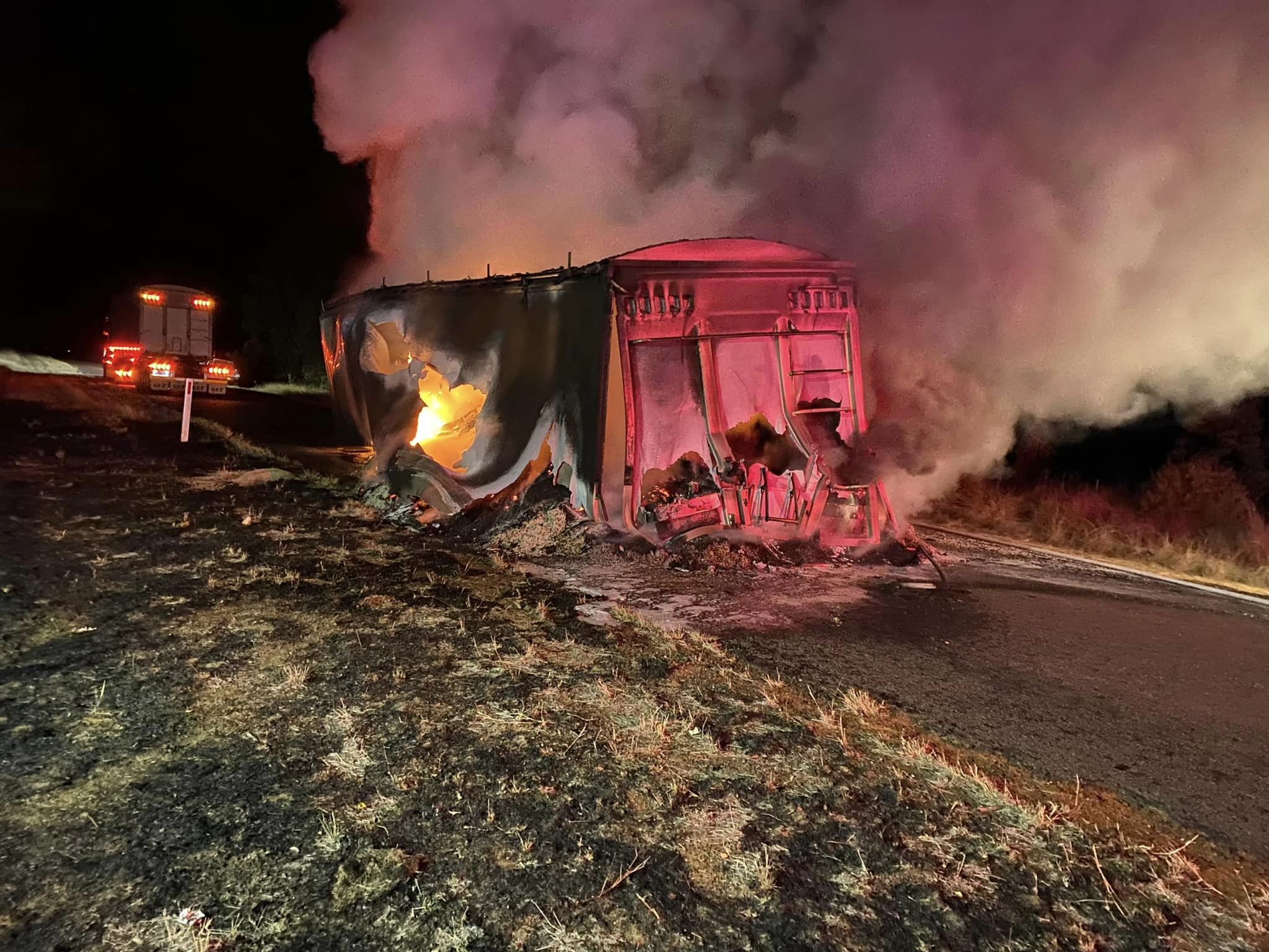 Wee Waa crews respond to truck fire near Pilliga