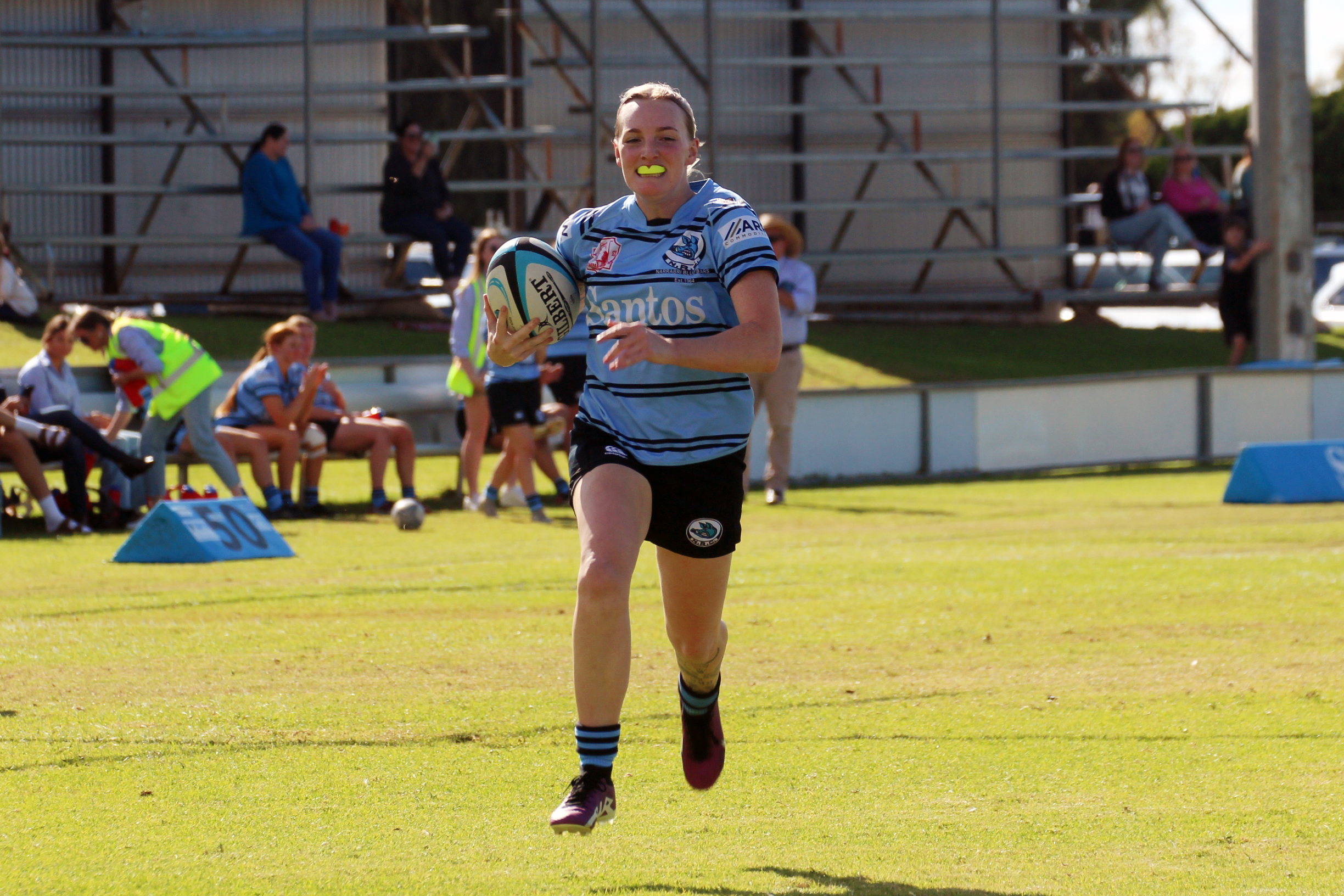 Cox and Coffey full of praise as Blue Boars stay on top with a win over Pirates