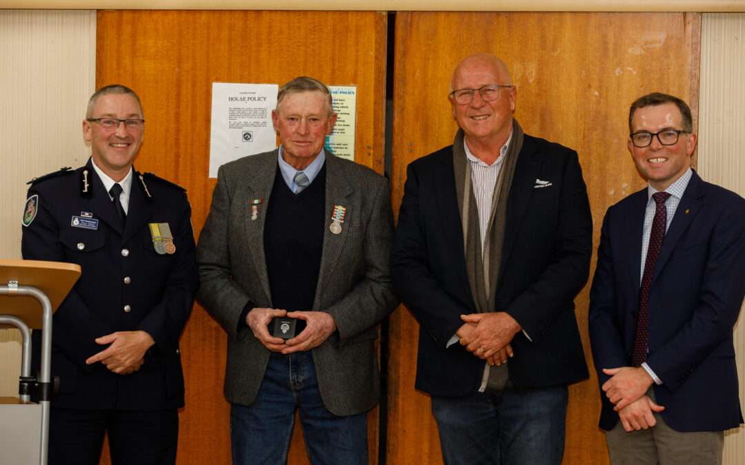 Medals awarded to Rural Fire Service members at Bellata presentation ceremony