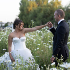 Idyllic garden setting for Thomas and Eliza