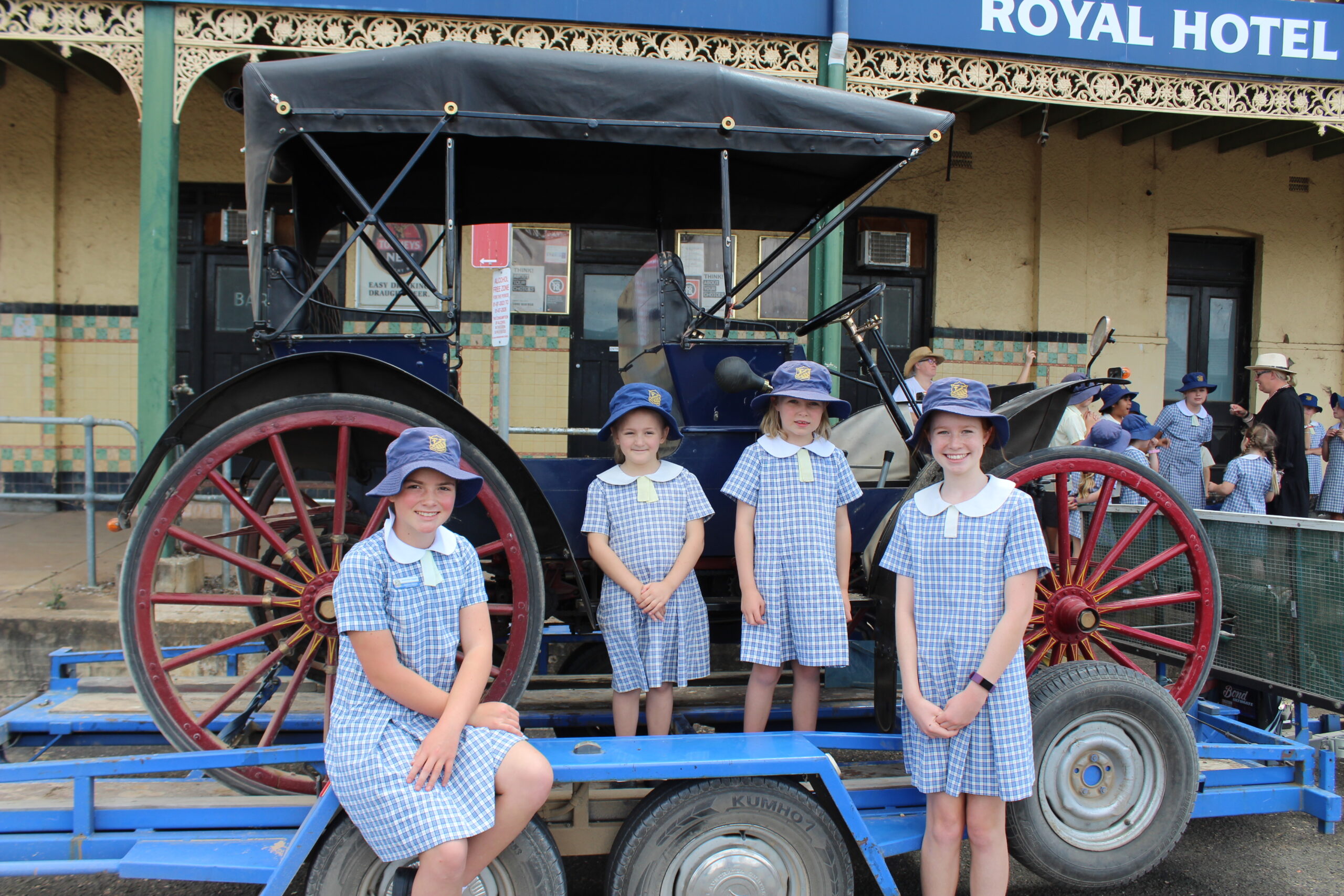 High Wheelers roll into Boggabri | PHOTOS