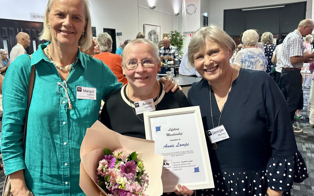 ArtsNational lifetime membership honour awarded to Annie Lampe