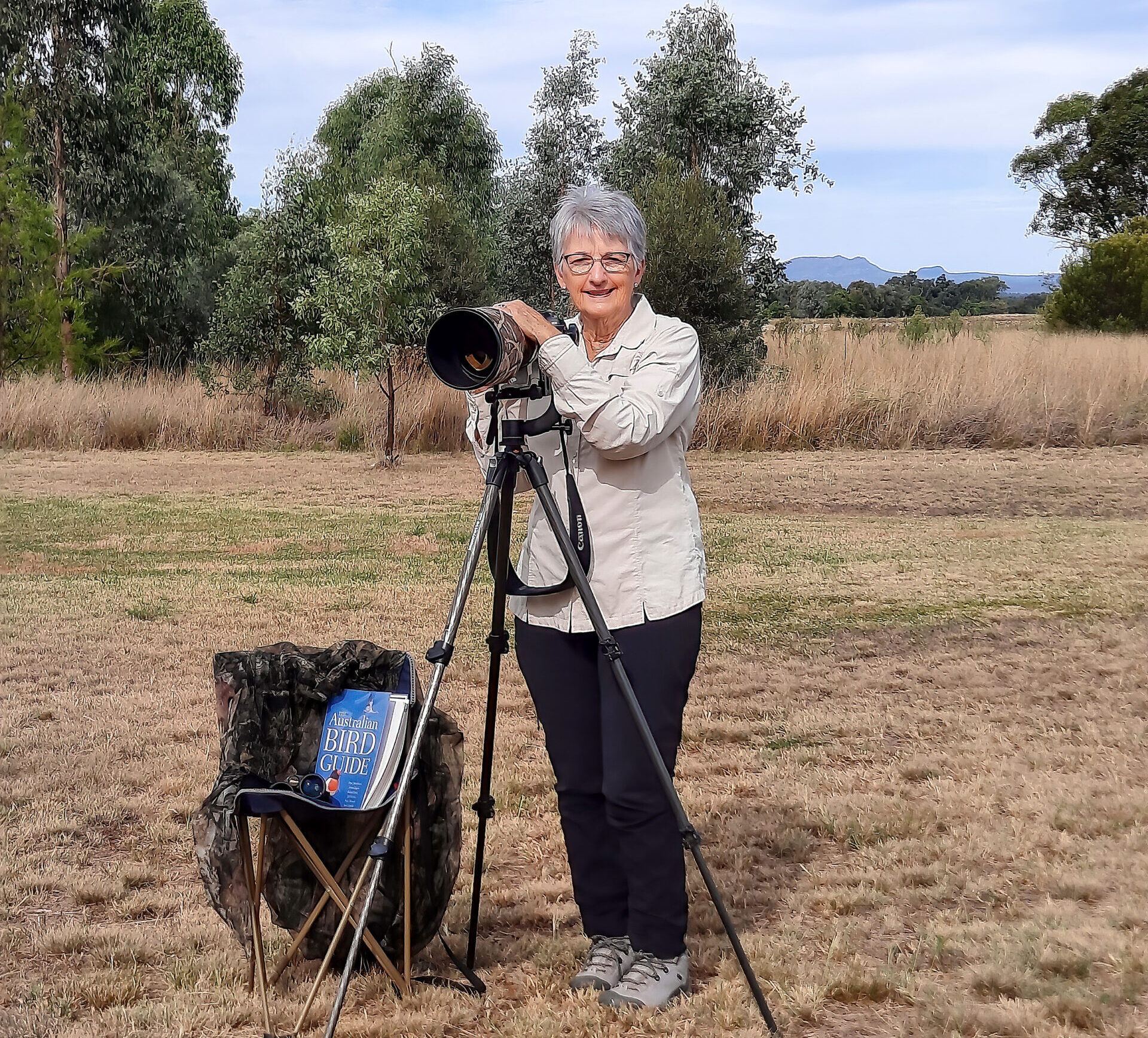 Capturing the glorious life of birds with Narrabri’s Mary Wheeler