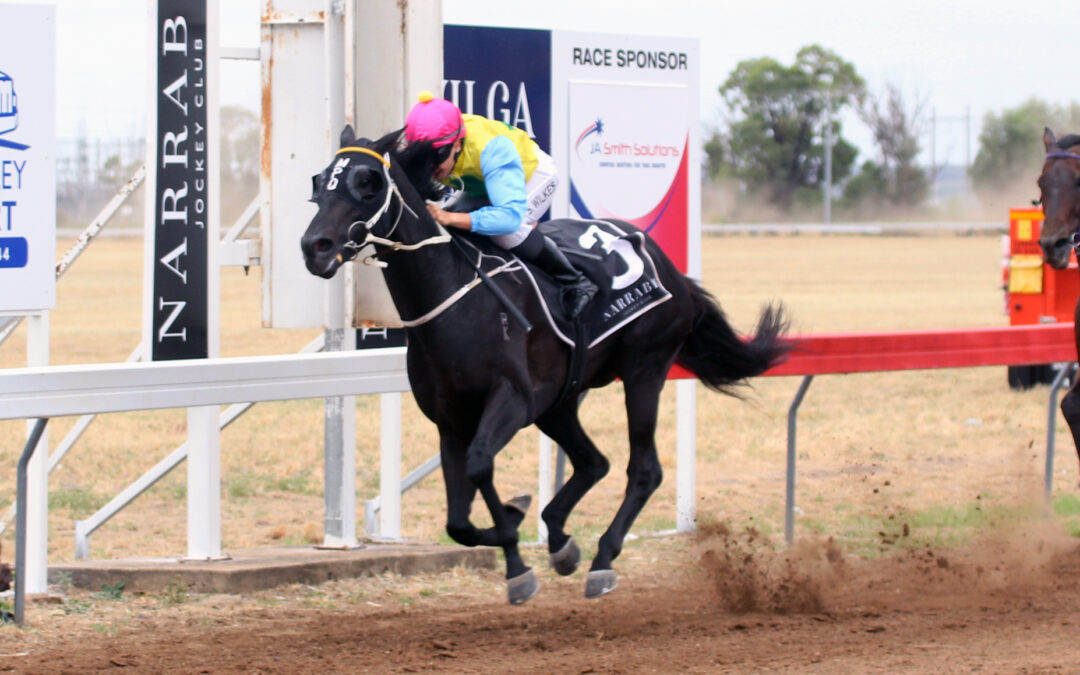 Crowie’s Shout claims the Narrabri Cup as racing returns to town