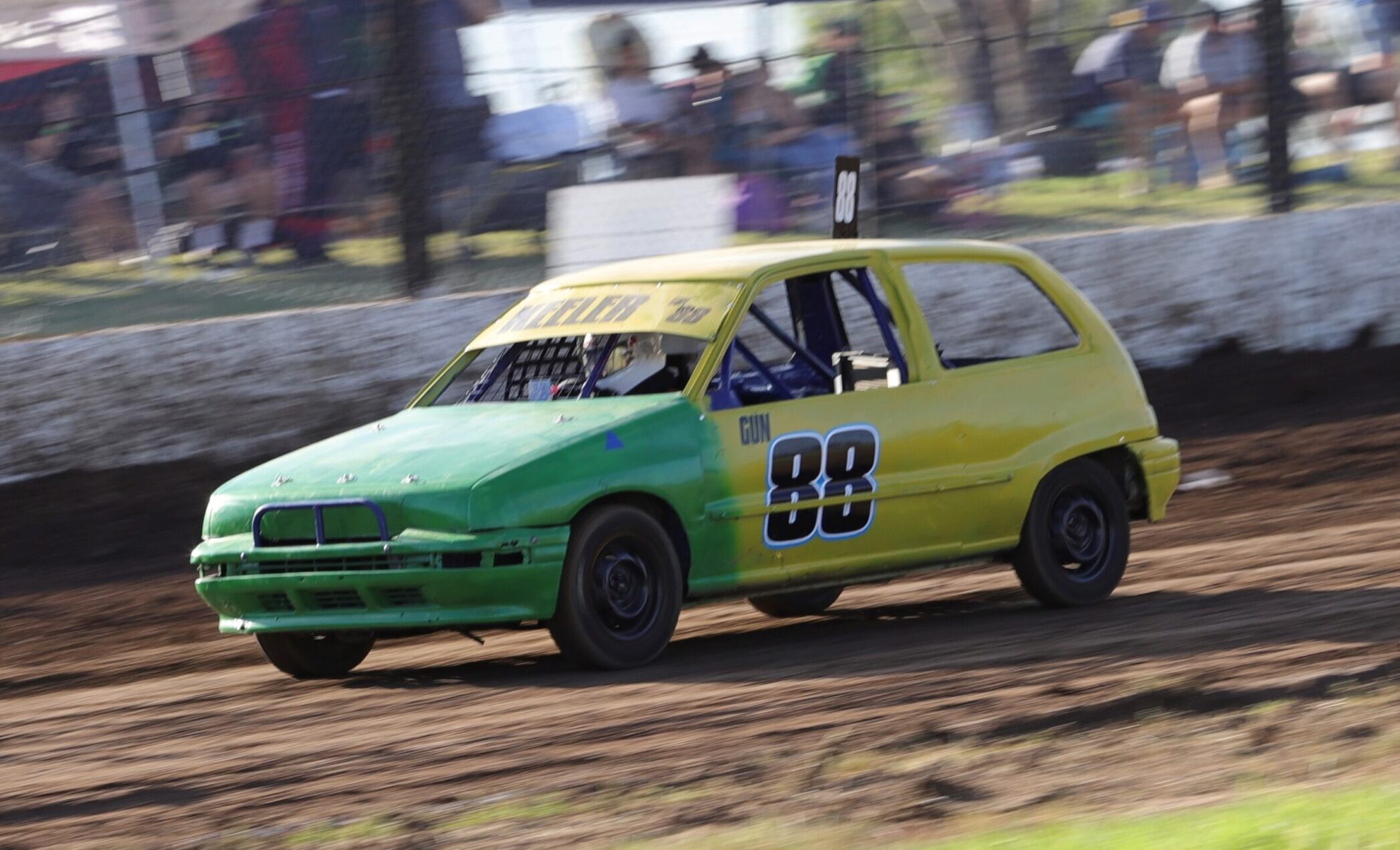 Northwest Speedway Club Narrabri hosts another entertaining race night | PHOTOS