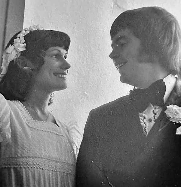 Janice and Dennis Smith celebrates 50th wedding anniversary