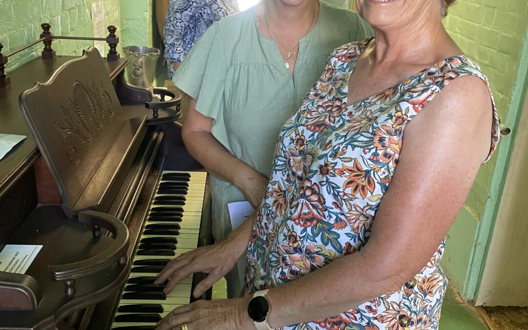 Much travelled sisters drop into the Old Gaol Museum