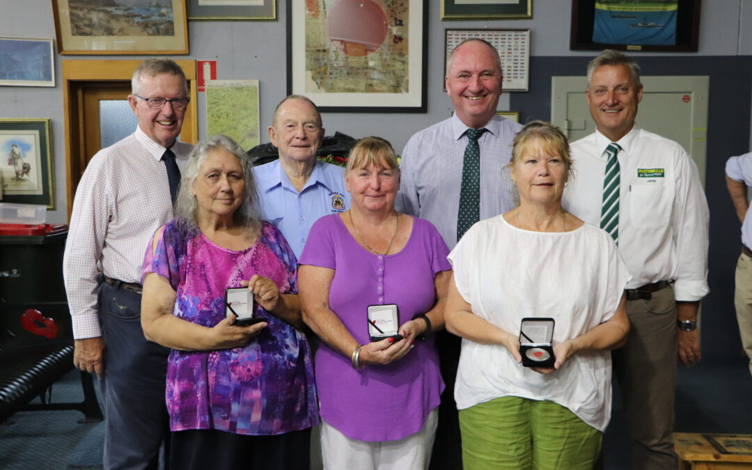 Medallions presented to veterans’ families in Moree