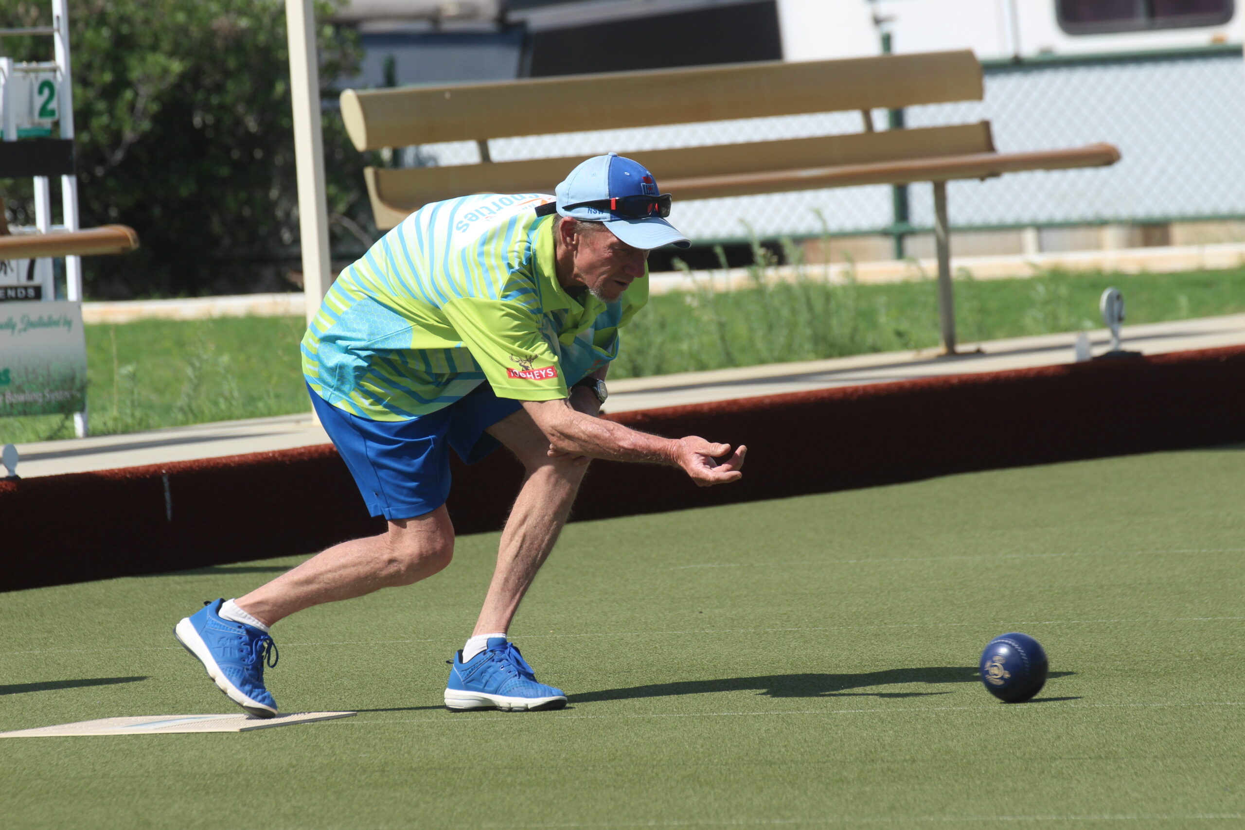 Redman and Dewar set up another final showdown at the Narrabri Bowling Club