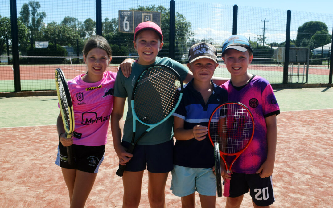 Australian Open fever reaches Narrabri at action-packed tennis clinic | PHOTOS
