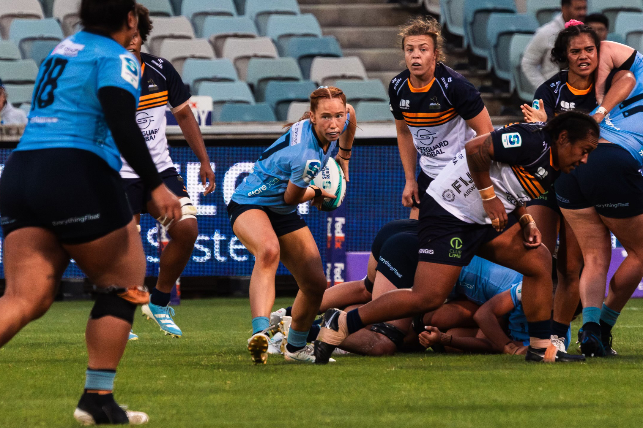 Martha Harvey makes Super Rugby debut with Waratahs