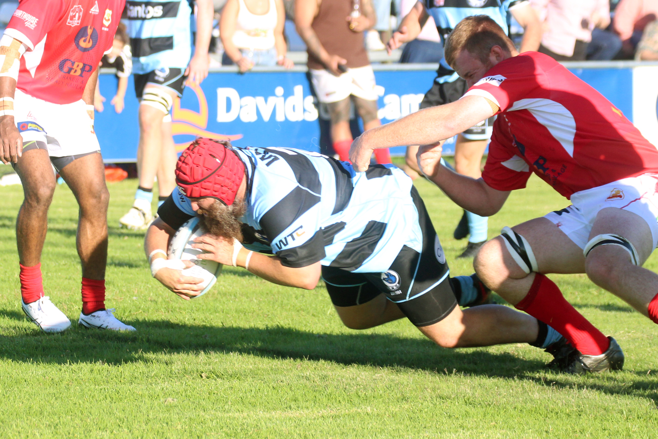 Scoreless second half leads to Blue Boars’ first loss of the CNRU season