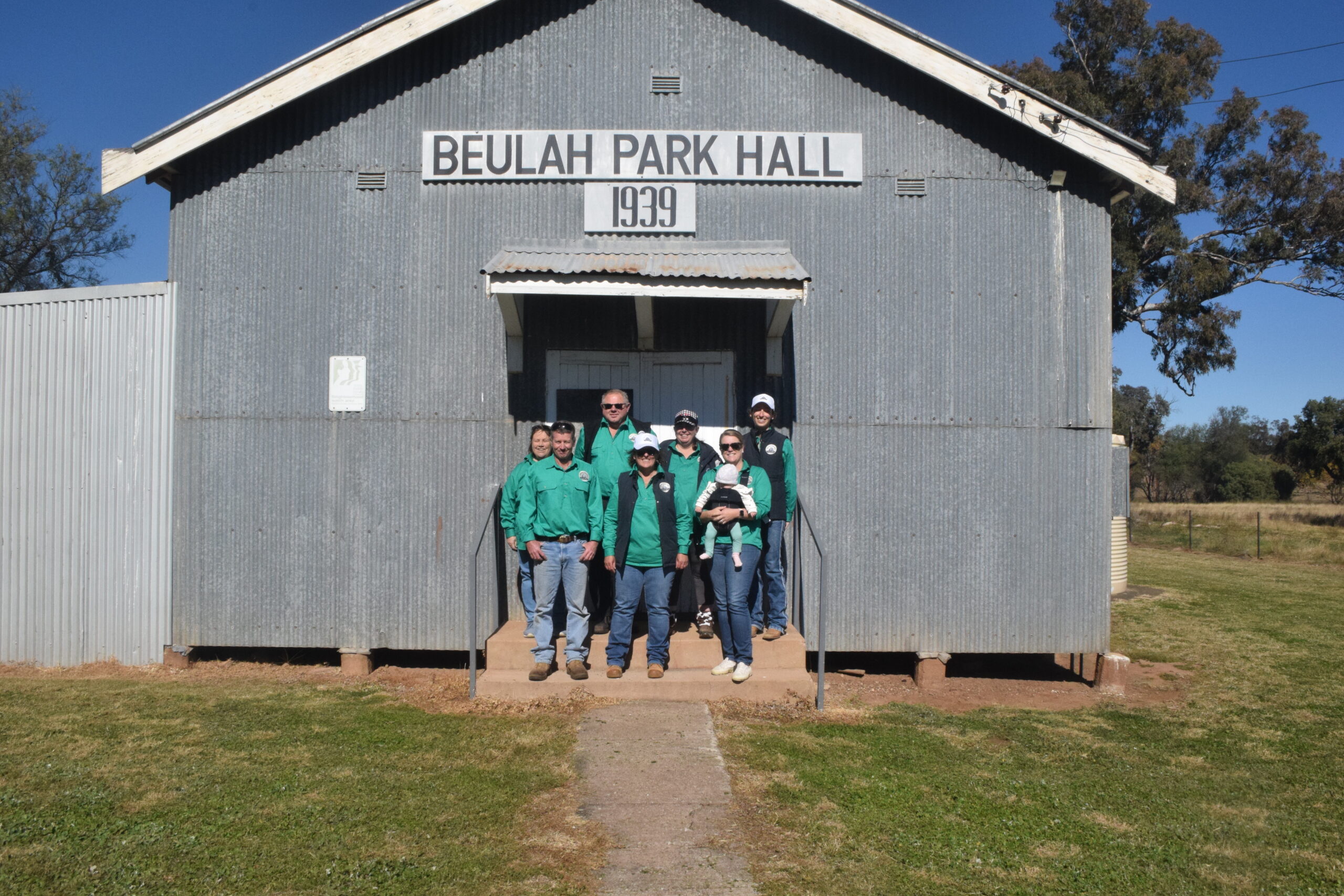 Preparations well underway for Eulah Creek machinery day, campoven cook-off