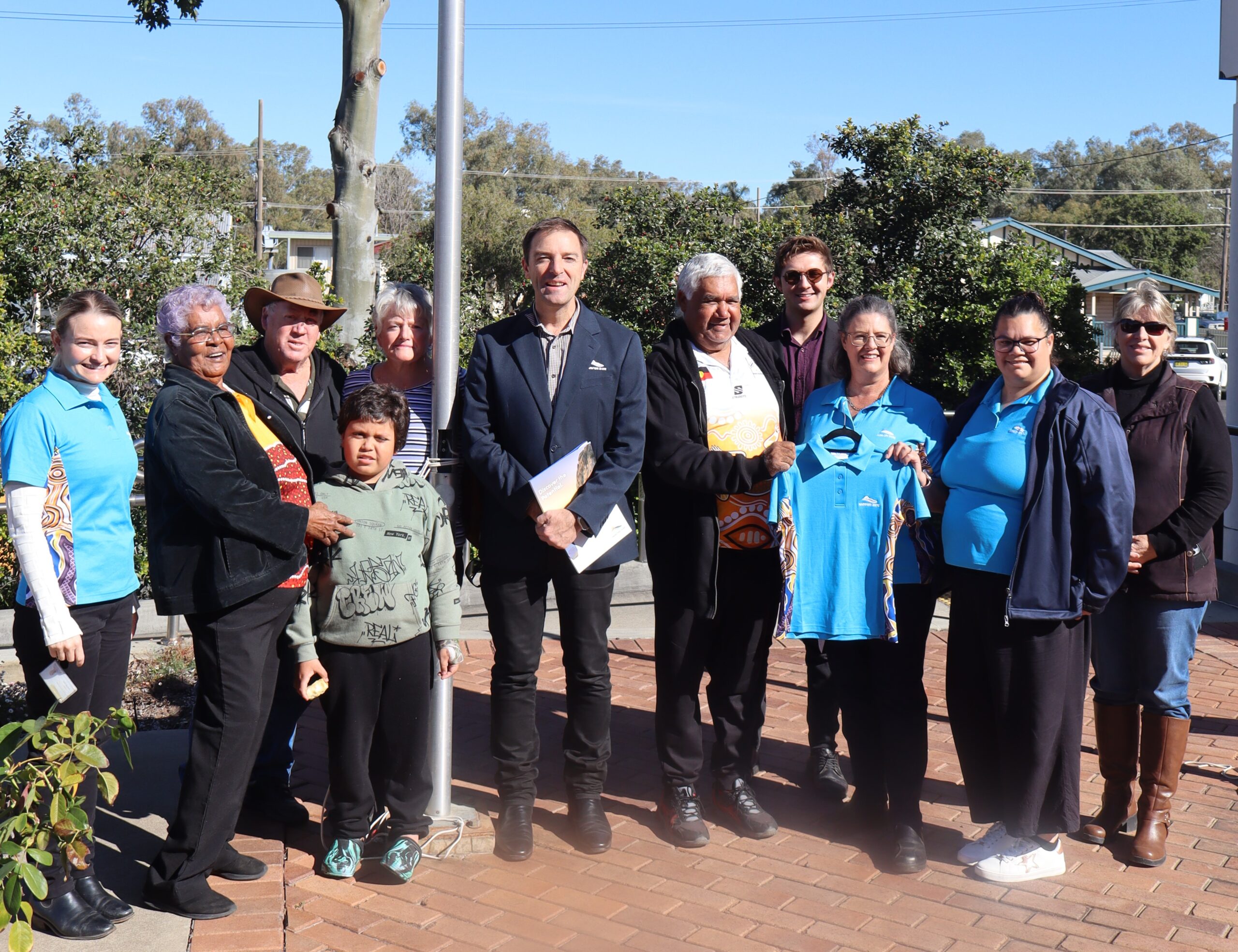 Morning tea, flag raising ceremony marks NAIDOC Week