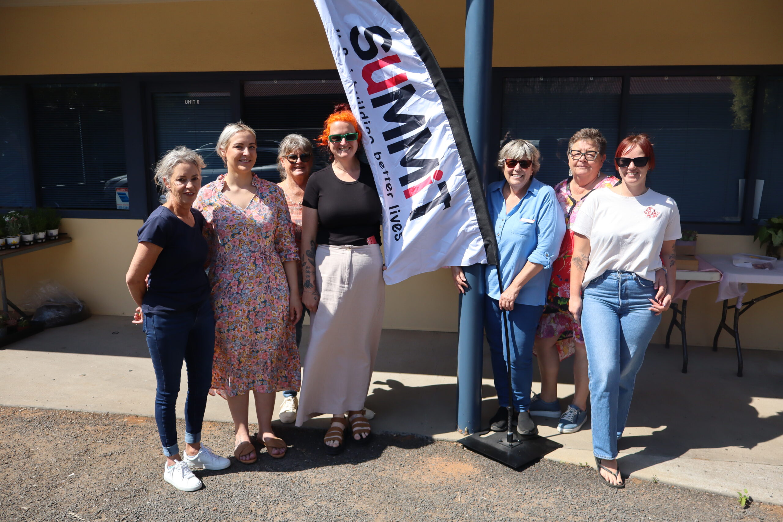 Summit morning tea basks in sunshine