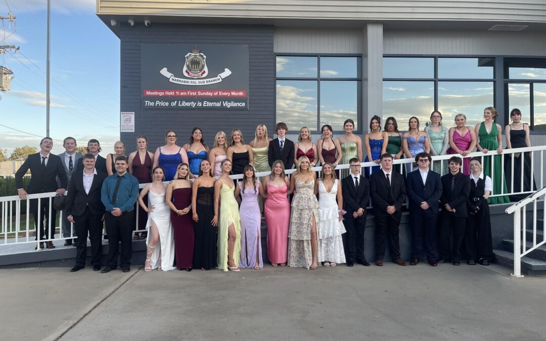 Fabulous formal celebration for Narrabri High School’s Year 12 class of 2025 | PHOTOS