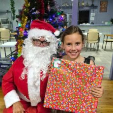 Santa’s sleigh cruises into Pilliga
