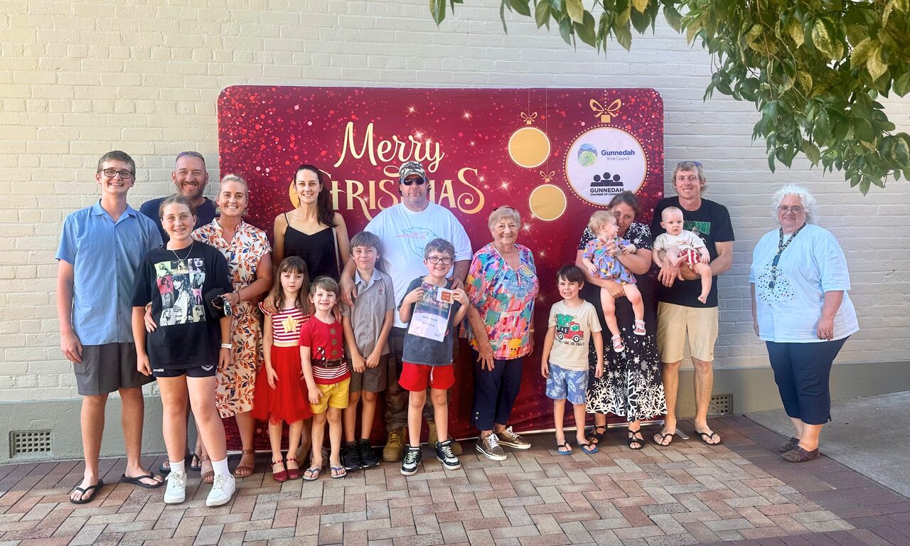 Hinton Drive crowned as Santa Street winner