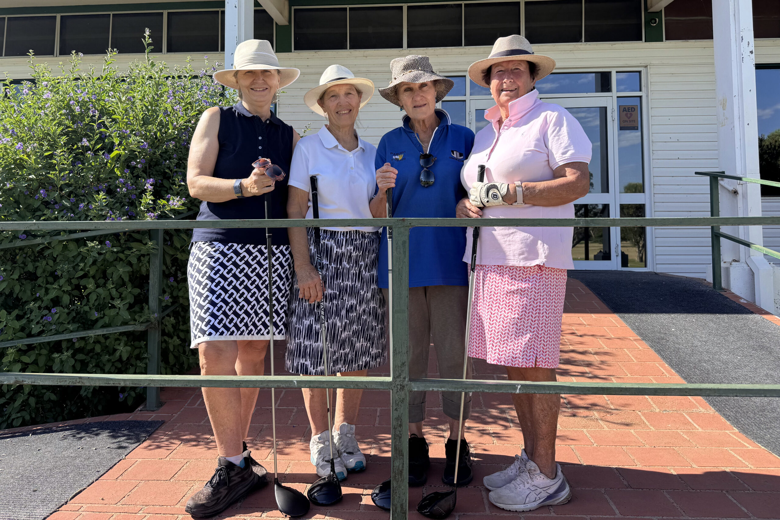 Wee Waa Golf club rallies community to help secure its future
