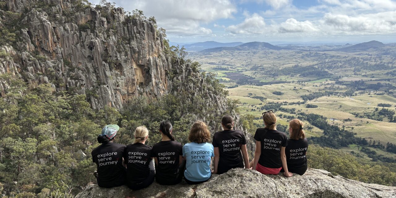 Strong results, bright futures: Discover PLC  Armidale on Principal’s Tour and Scholarship Day