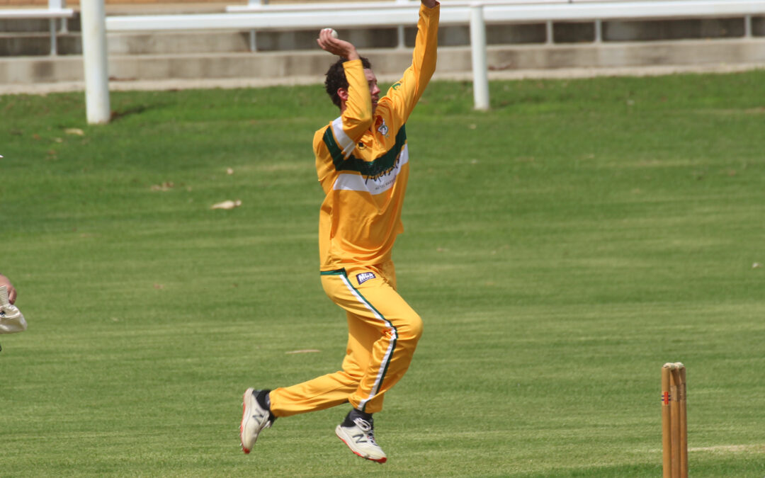 Tatts first XI cruise back into the top three with four-wicket win