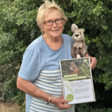 Kath Hamilton receives WIRES Dedication to Wildlife Award