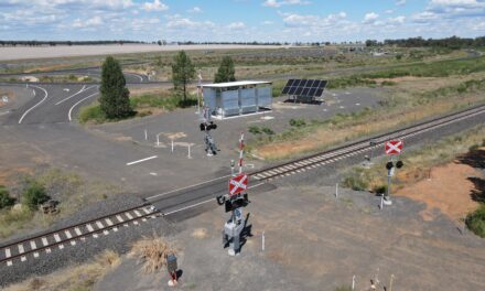 Two level crossings upgraded to solar power by Inland Rail