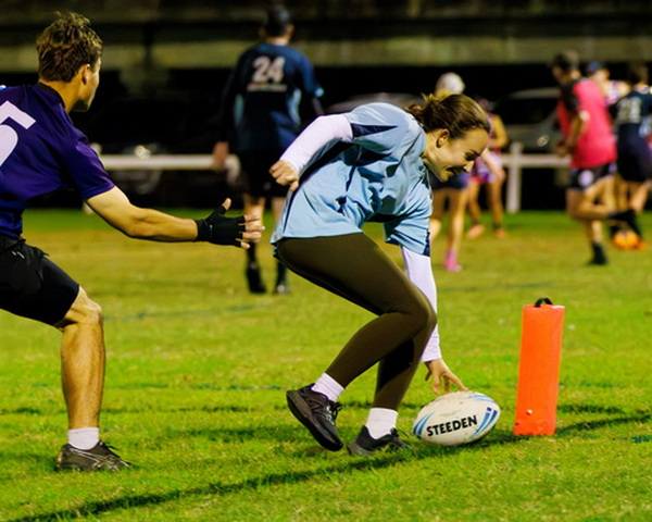Anita Gourley One Hit Wonders defender is Judah Stuart from JWG Livewires. Photo: Bruce Malcolm.