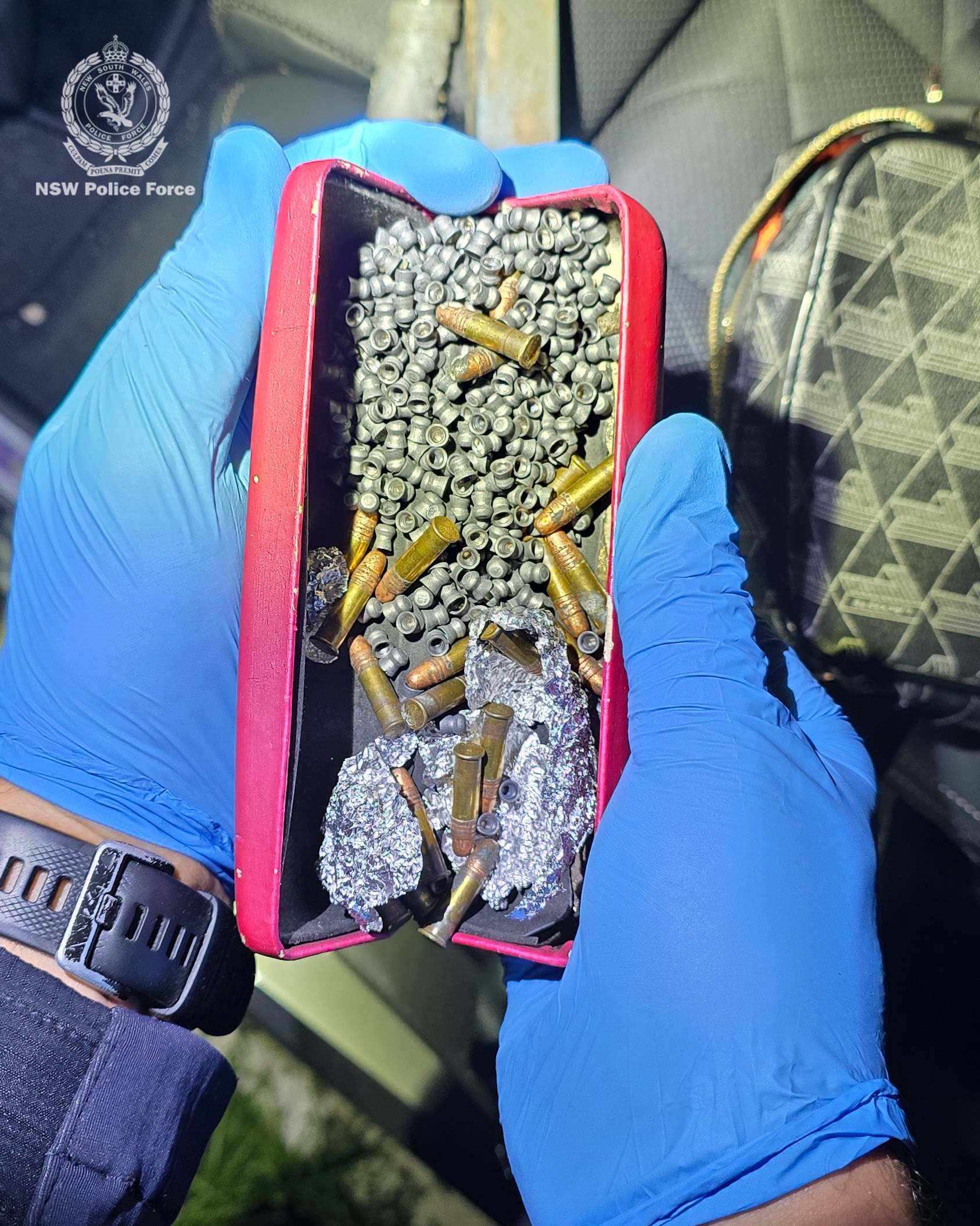 Teen charged after loaded firearm and ammunition seized during motor vehicle stop – Narrabri