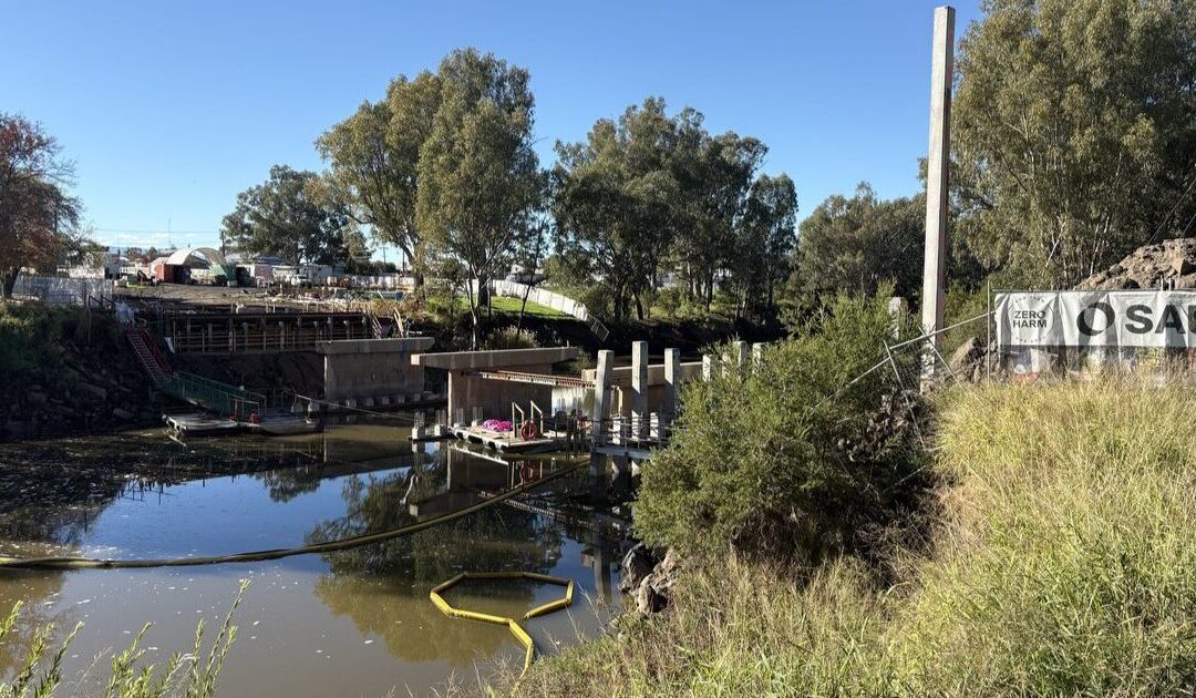 Violet Street bridge reopening delayed