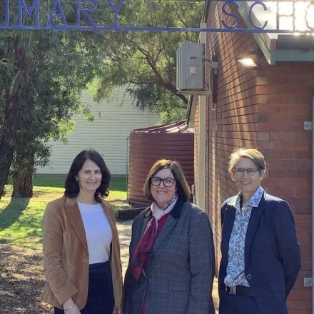Education officials visit Narrabri West