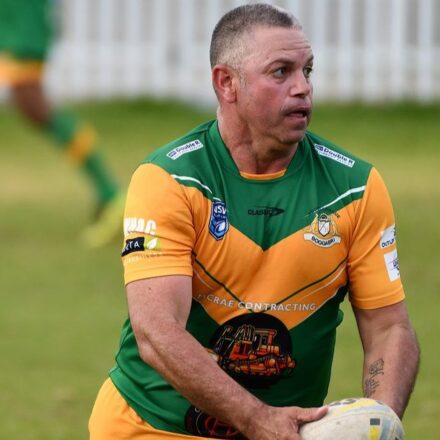 Dedication to Roos celebrated at presentation night